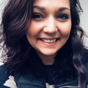 Meet your Posher, Alyssa